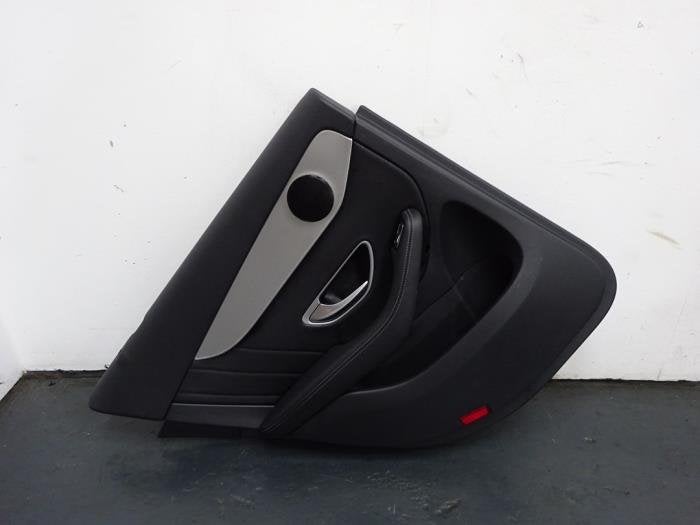 Revêtement portière 4portes arrière gauche d'un Mercedes, 3 mois de garantie, Utilisé, -, -