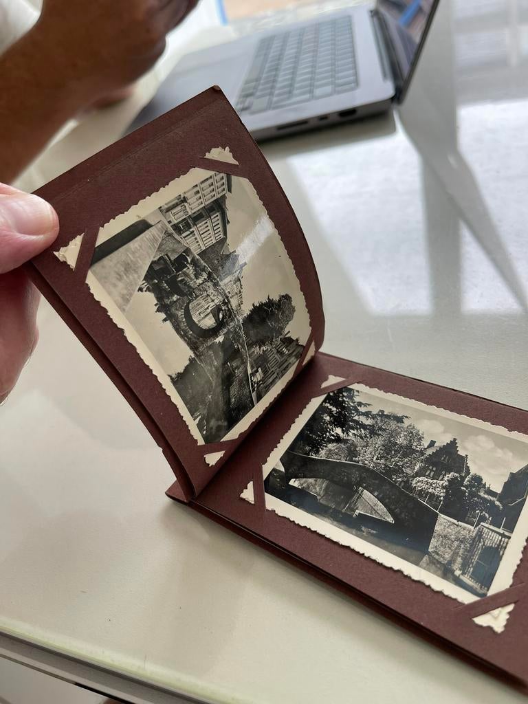 Oude foto’s in albumpje Brugge, Ophalen of Verzenden