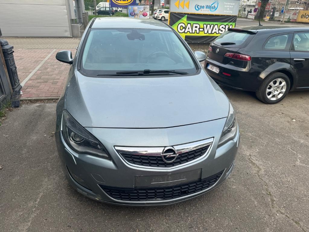 OPEL ASTRA J 1.7CDTI AIRCO CUIR DEGAT DIVERS, Autos, Opel, Cuir, Achat, Entreprise, Noir