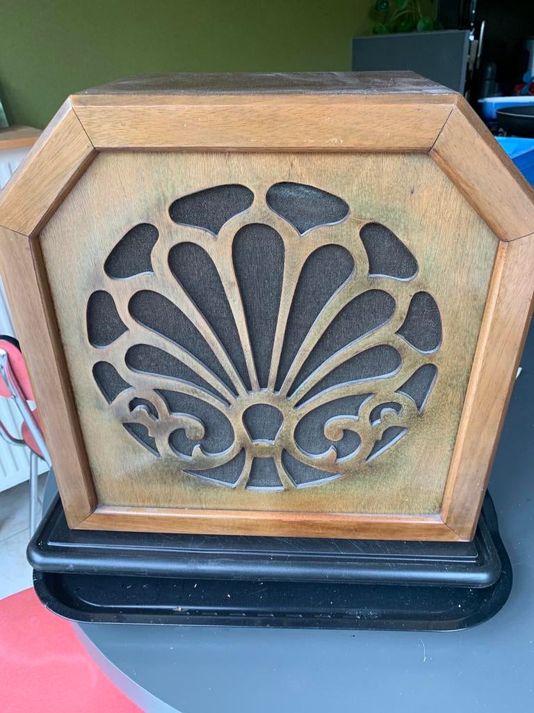 Meuble haut parleur vintage, Enlèvement