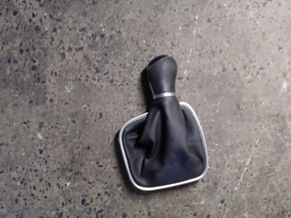 Soufflet de levier de vitesse VW Polo 5 2014-2018 LP/13909, Autos : Pièces & Accessoires, Autres pièces automobiles, Enlèvement ou Envoi