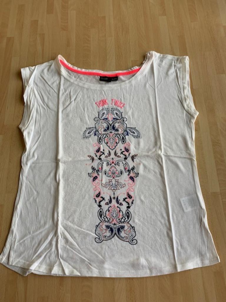 T-shirt Think Twice M, Ophalen of Verzenden, Maat 38/40 (M)