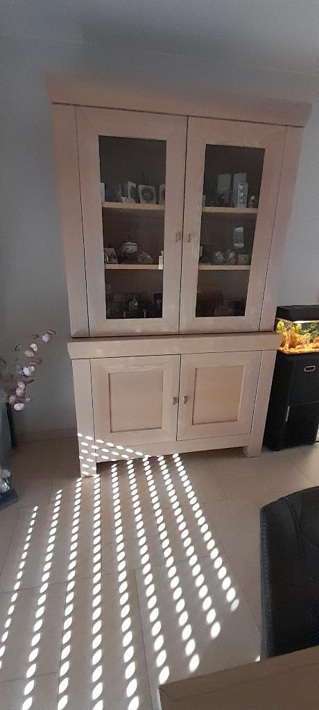 Vitrinekast, Ophalen, 100 tot 150 cm, 100 tot 150 cm, 25 tot 50 cm