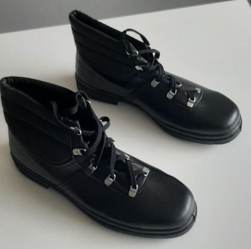 Chaussures de sécurité taille 45, Enlèvement ou Envoi, Neuf
