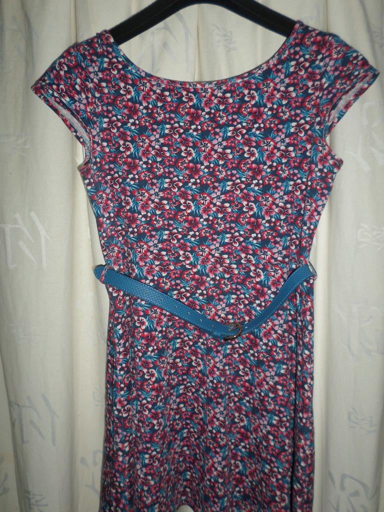 Robe Lola & Liza : xl, Lola & Liza, Enlèvement ou Envoi, Porté, Taille 46/48 (XL) ou plus grande