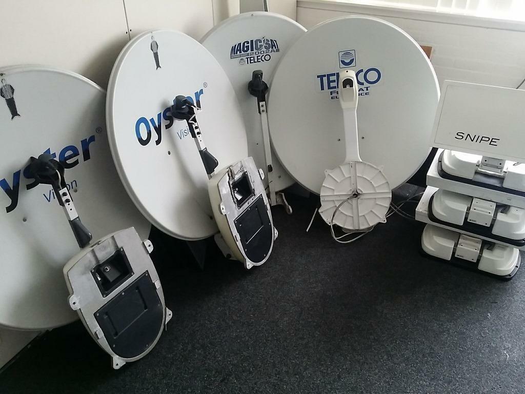 Schotel antenne onderdelen Alden Oyster Teleco Maxview, Caravans en Kamperen, Ophalen of Verzenden, Zo goed als nieuw