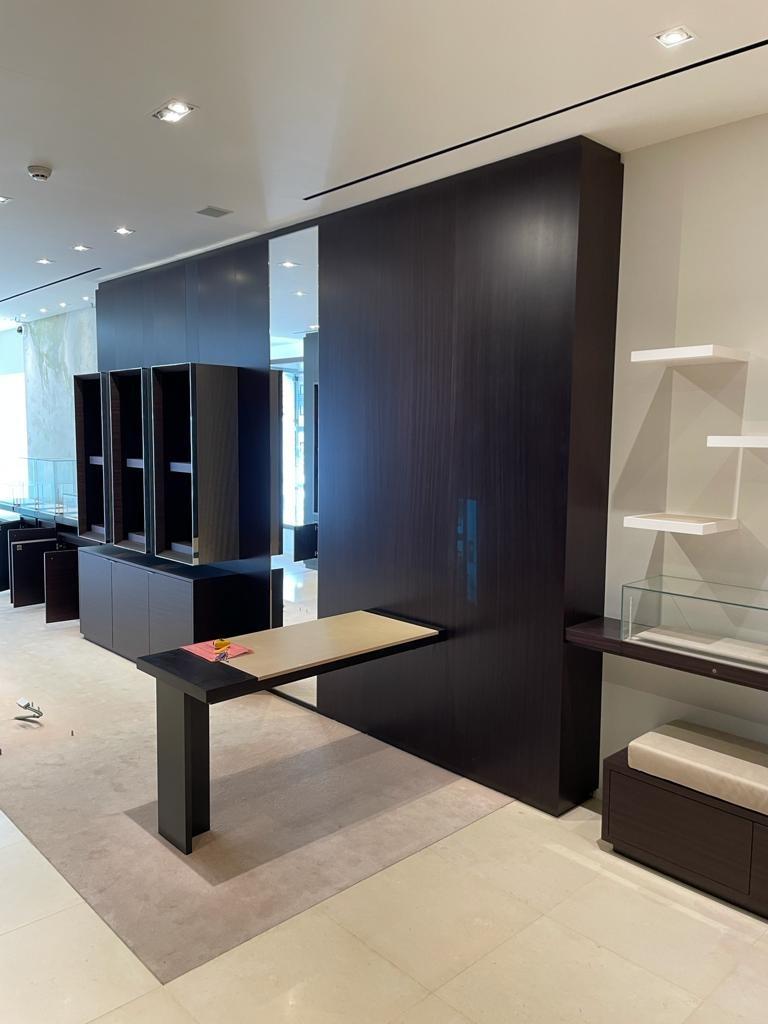 Aménagement magasin en Wenge, Décoration d'intérieur, Enlèvement, Utilisé, Aménagement