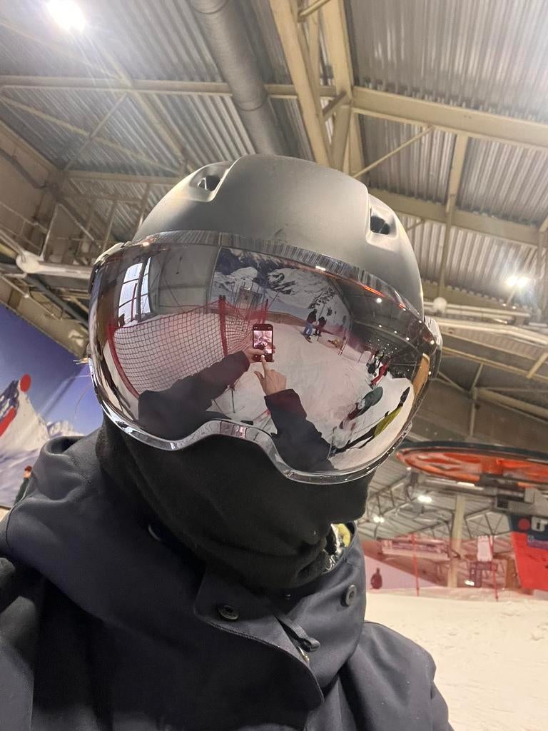 Skihelm maar 1 keer gedragen en nog nieuwstaat, Ophalen, Overige typen, Nieuw, Wedze