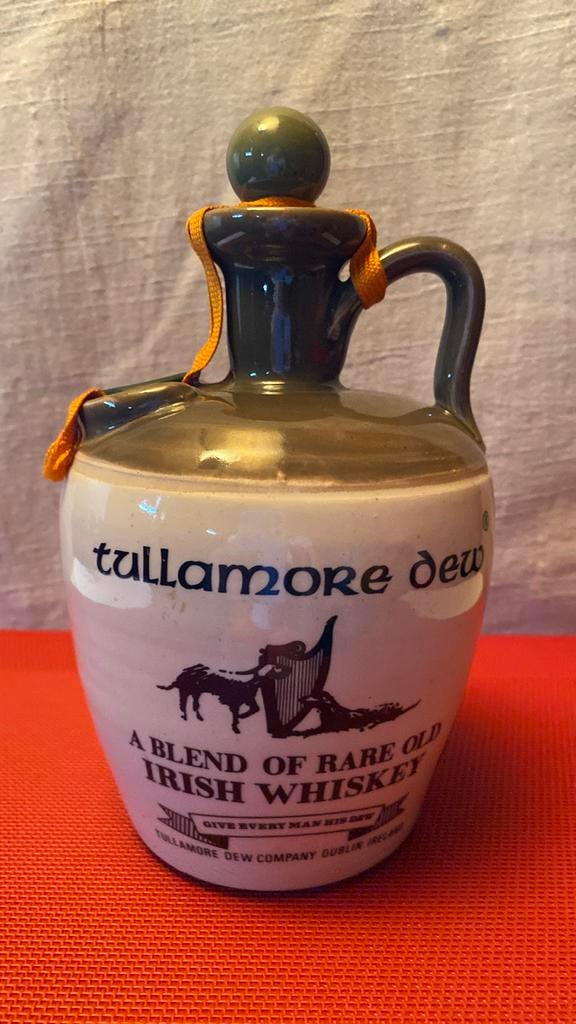 Tullamore Dew Ceramic Jug, Verzamelen, Ophalen, Zo goed als nieuw