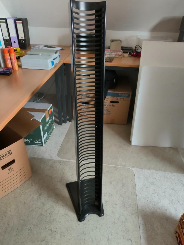 Metalen CD-rack, Huis en Inrichting, Woonaccessoires | Cd- en Dvd-rekken, Ophalen, Zo goed als nieuw, Metaal, 25 tot 75 discs