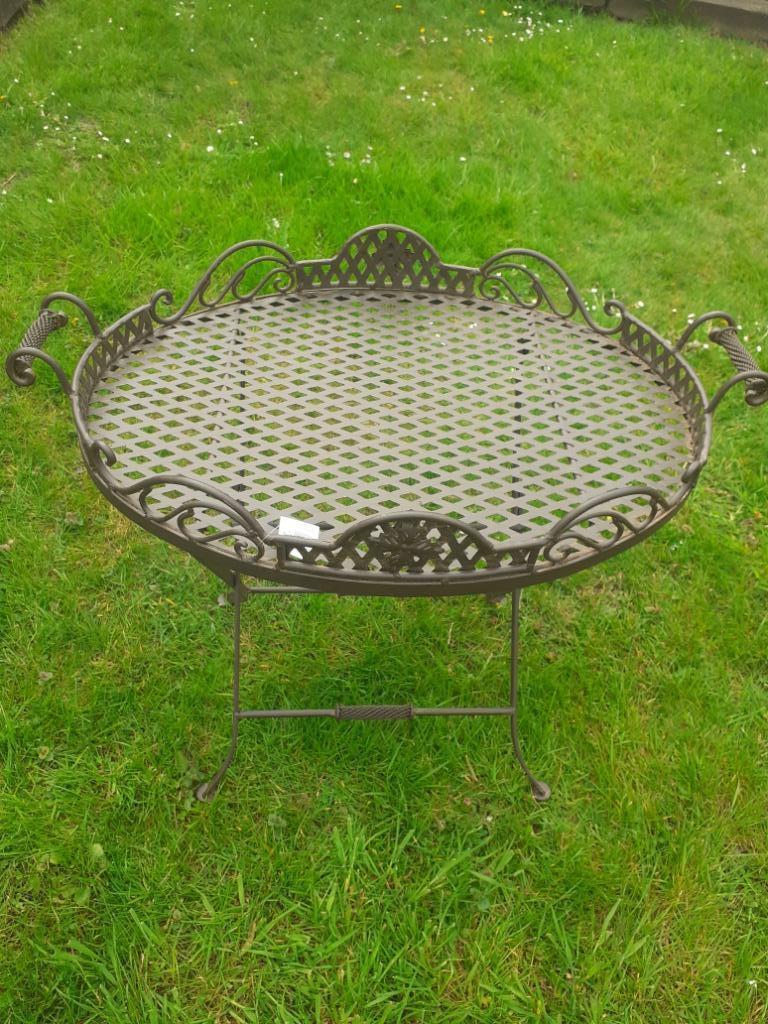 Superbe table de jardin pliable en fer forgé, Jardin & Terrasse, Tables de jardin, Enlèvement, Neuf, Ovale, Métal