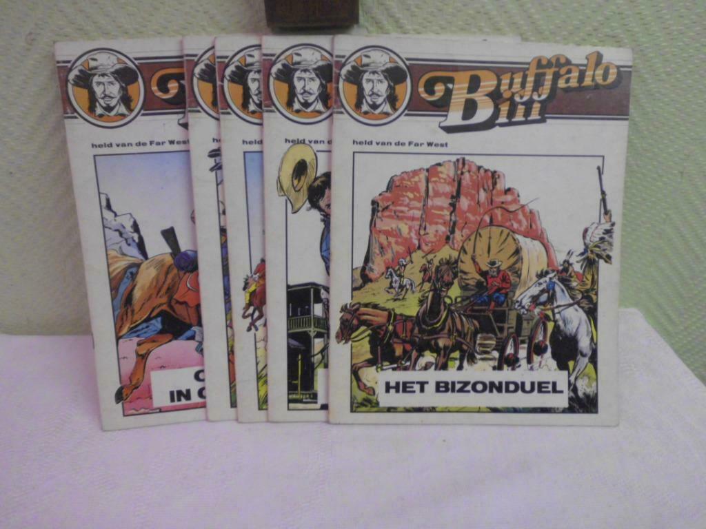 Buffalo Bill nr. 4 vlammen over golden city, Boeken, Stripverhalen, Eén stripboek, Ophalen, Zo goed als nieuw, Dimensie pvba