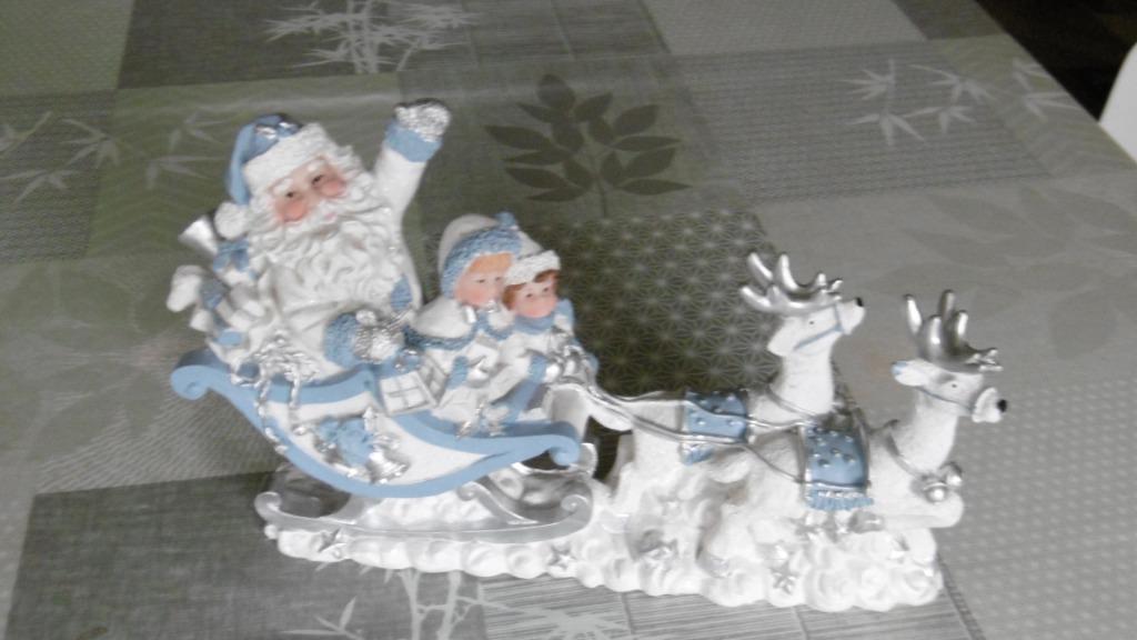 set kerstbeelden, Enlèvement, Neuf