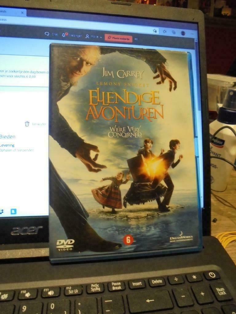 Ellendige avonturen, Ophalen of Verzenden, Zo goed als nieuw