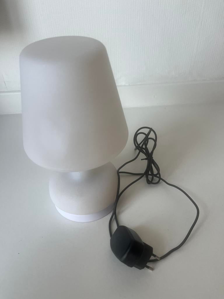 2 witte nachtlampjes, Moins de 50 cm, Synthétique, Enlèvement, Utilisé