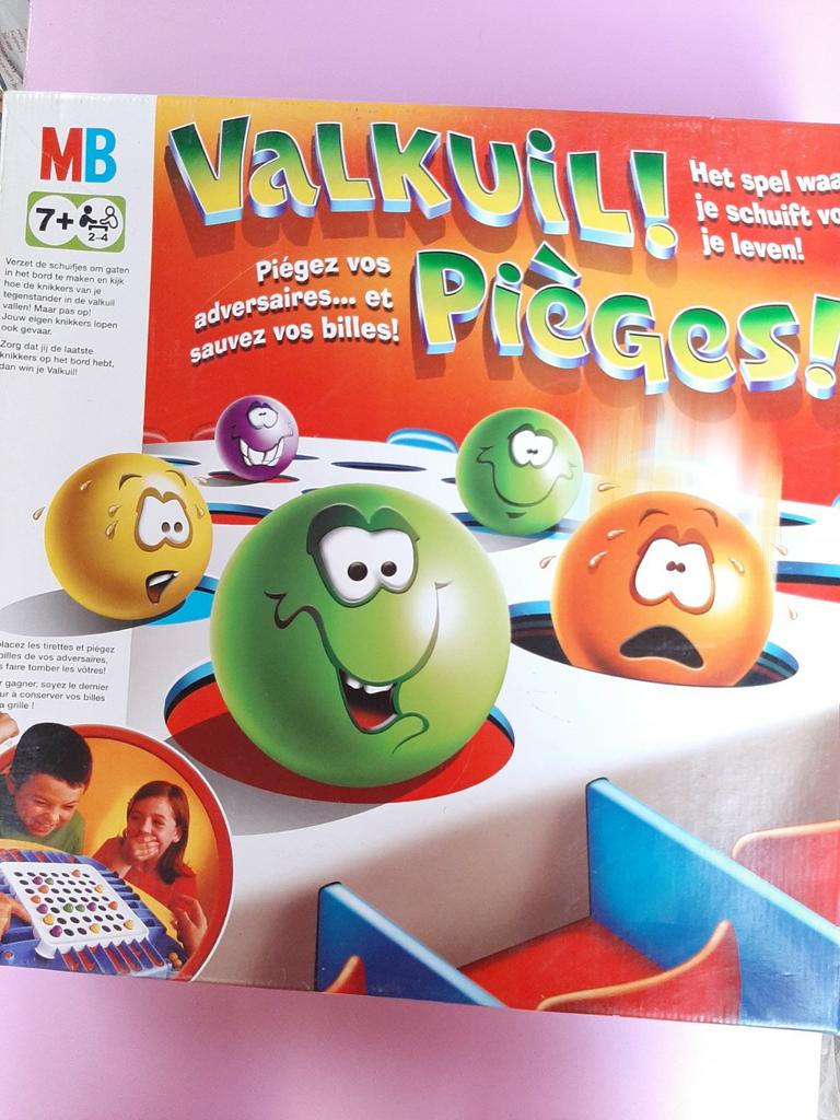 Valkuil van MB / pieges de MB, Hobby en Vrije tijd, Drie of vier spelers, Ophalen of Verzenden, Zo goed als nieuw, MB