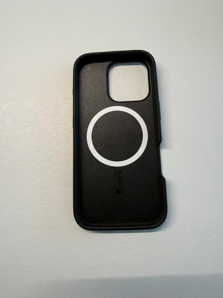 Otterbox symmetry magsafe Iphone 16 pro hoesje zwart, Ophalen of Verzenden, Zo goed als nieuw