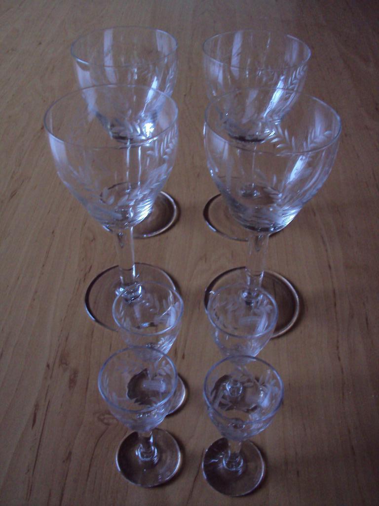 8 gegraveerde retro glazen, Ophalen of Verzenden