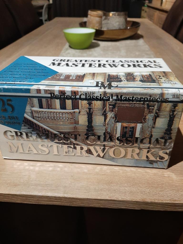 Coffret CD classique, Enlèvement