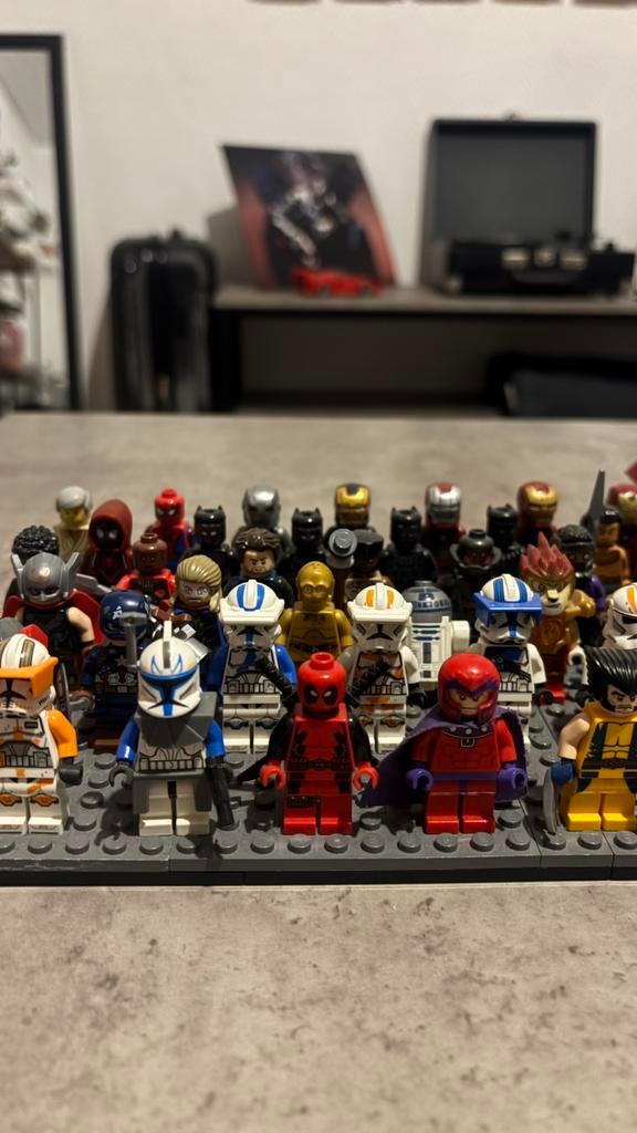 Lego minifigures, marvel, star wars, deadpool, captain rex, Ophalen, Zo goed als nieuw, Lego