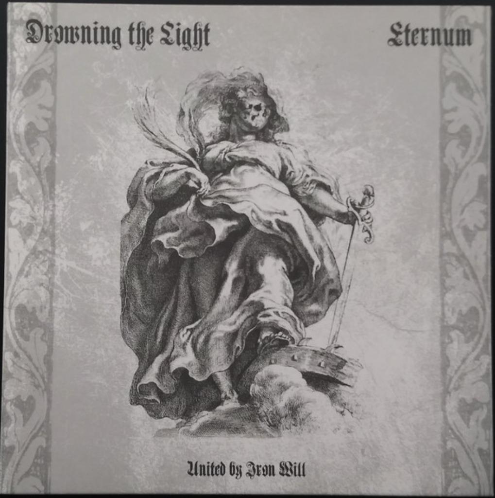 7'' Drowning The Light/Eternum-United By Iron...(1410747442), Ophalen of Verzenden, Zo goed als nieuw