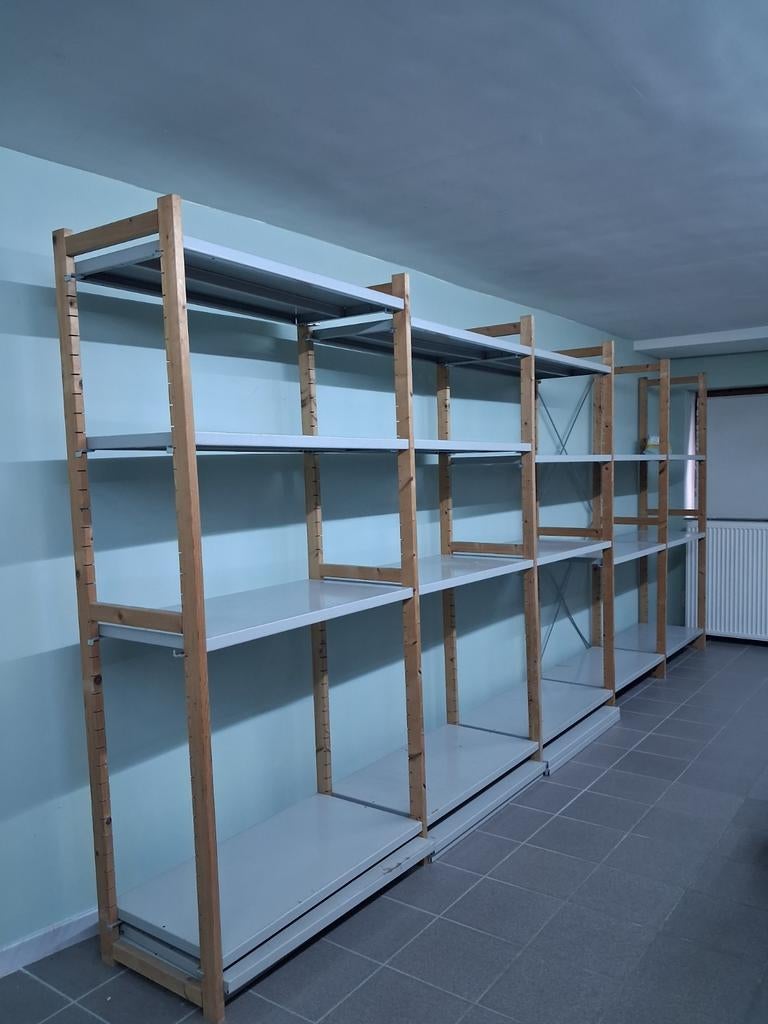 Etagère magasin, Enlèvement