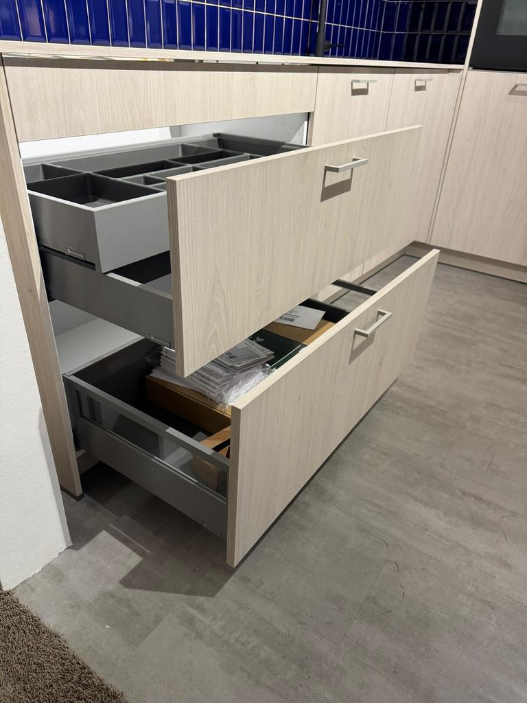 NOUVELLE cuisine + appareils électroménagers + DÉMONTÉ, Enlèvement ou Envoi, Neuf, Bois, Cuisine d'angle