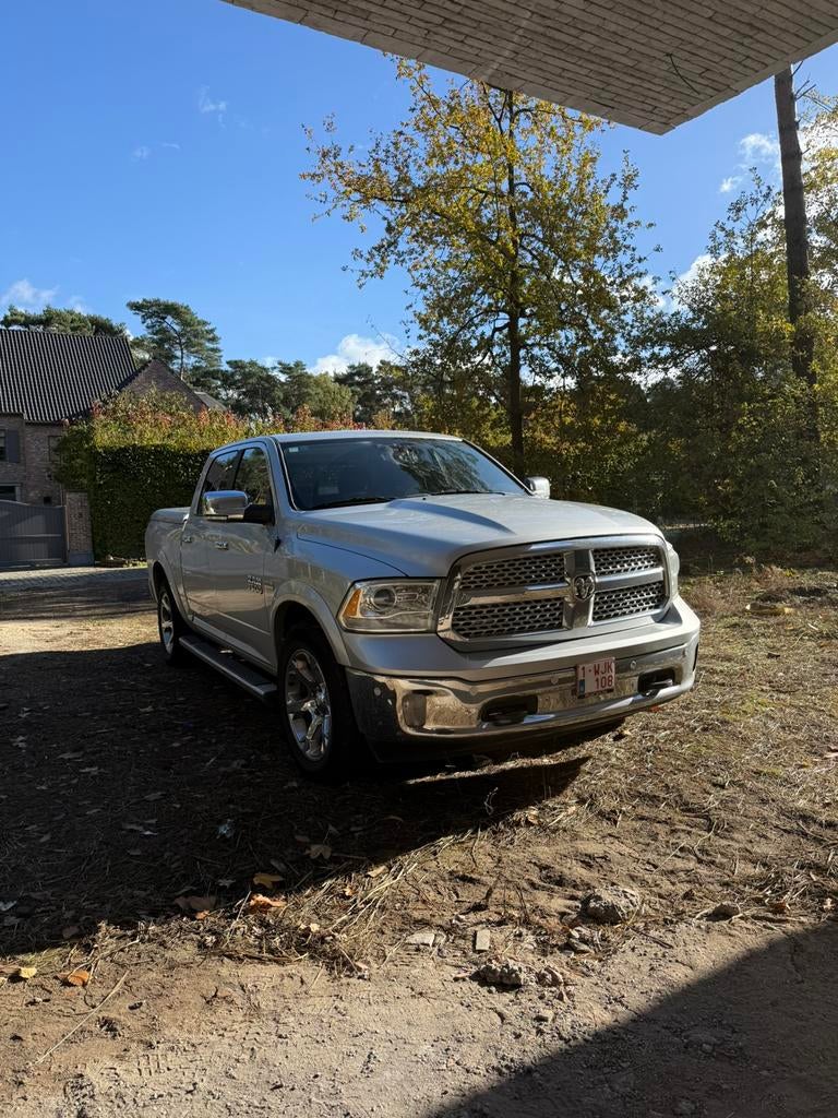 Dodge ram 1500 + 6plaatsen, Autos, Dodge, Cuir, Achat, Noir, 5700 cm³