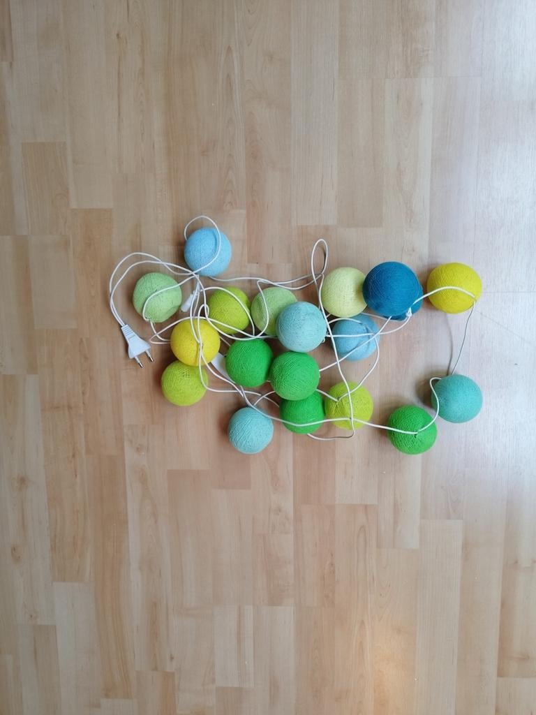 Guirlande boules, Enlèvement ou Envoi, Comme neuf