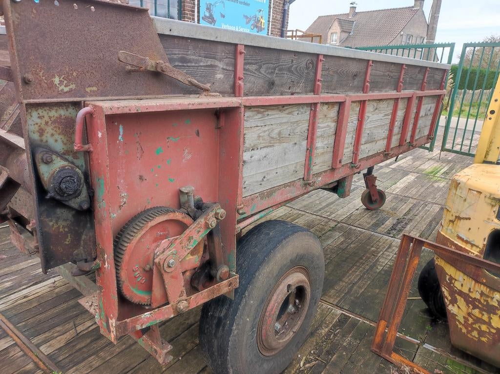 Mestwagen, Enlèvement