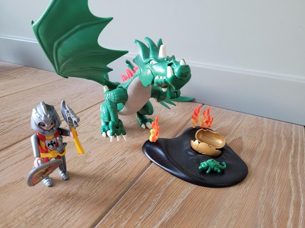 Playmobil draak + attributen, Ophalen