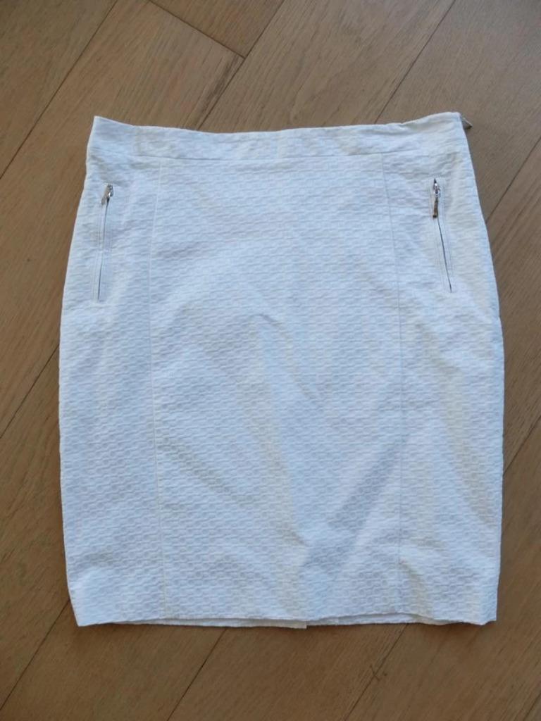 Witte strakke rok Melvin Maat 38, Maat 38/40 (M), Ophalen of Verzenden, Gedragen, Boven de knie