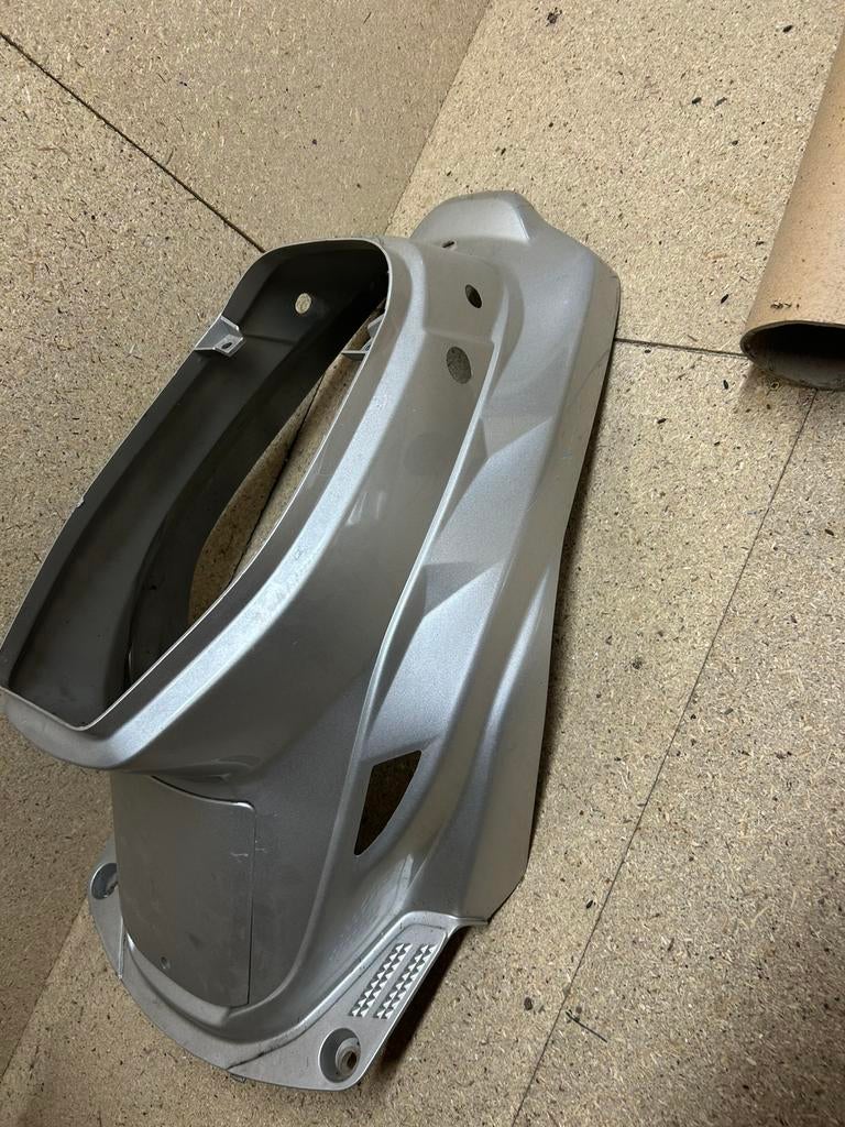 Set booster kappen tnt of str8 voor phase 1, Ophalen