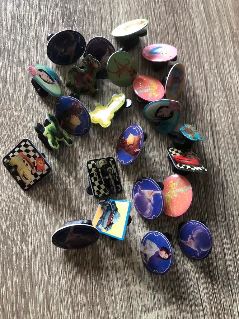 Pins Disney, Enlèvement ou Envoi, Mickey Mouse, Comme neuf, Statue ou Figurine