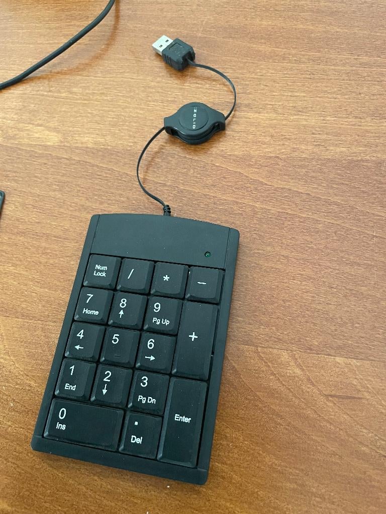 Numeriek klavier, Computers en Software, Toetsenborden, Ophalen, Numeriek, Zo goed als nieuw, Bedraad