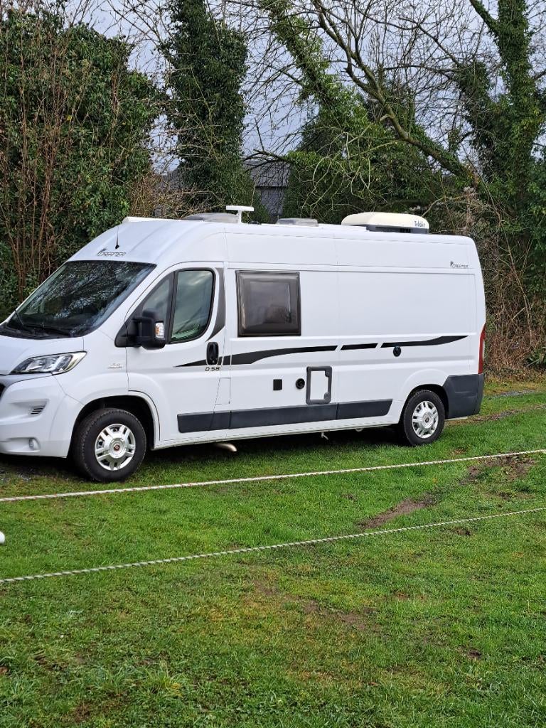 Camping car fourgon Dreamer D 58 Fiat  6 m lits jumeaux,, Caravanes & Camping, Camping-cars, Toilette à cassette, Fiat, Boîte manuelle