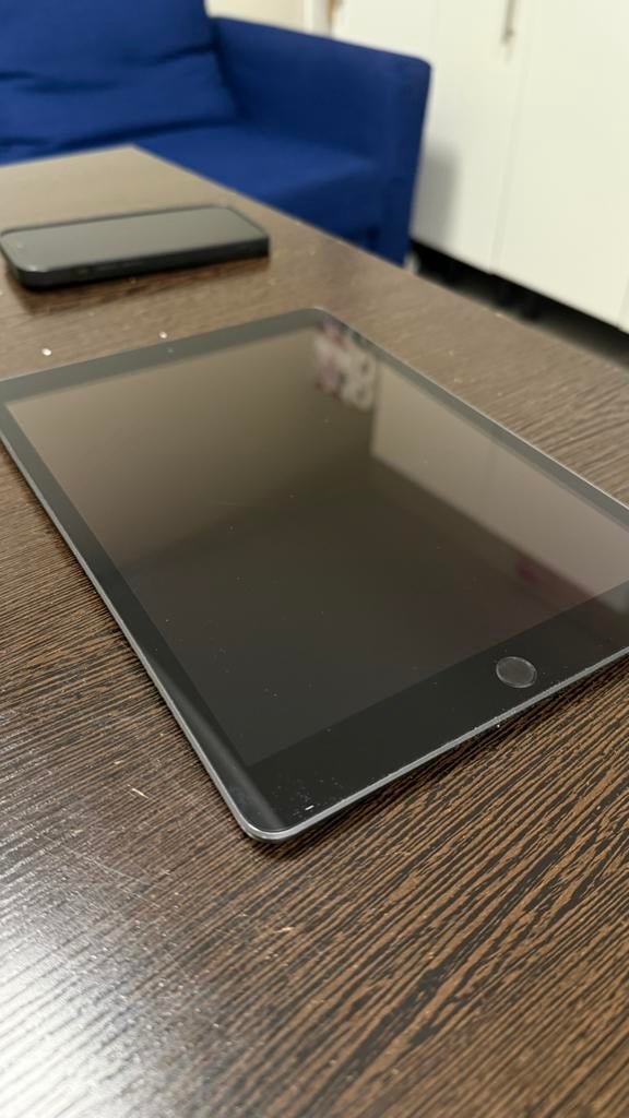 İpad  7de generatie, Ophalen, Zo goed als nieuw, 128 GB, Grijs