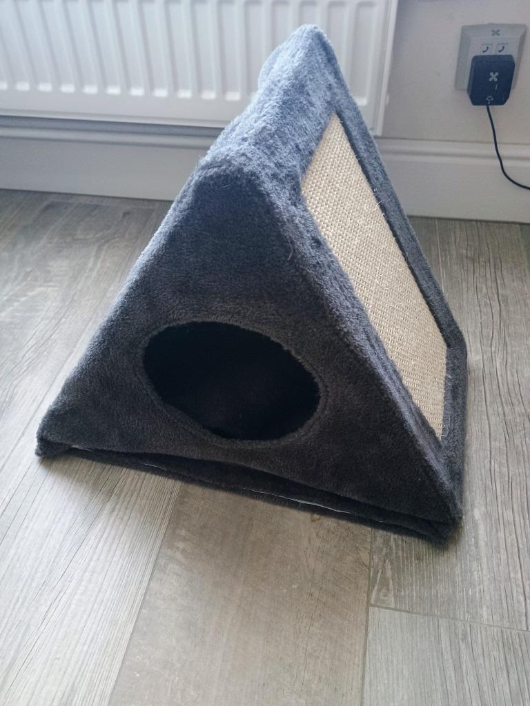 Kattenmand nieuw donkergrijs met krabdeel, Enlèvement ou Envoi, Neuf