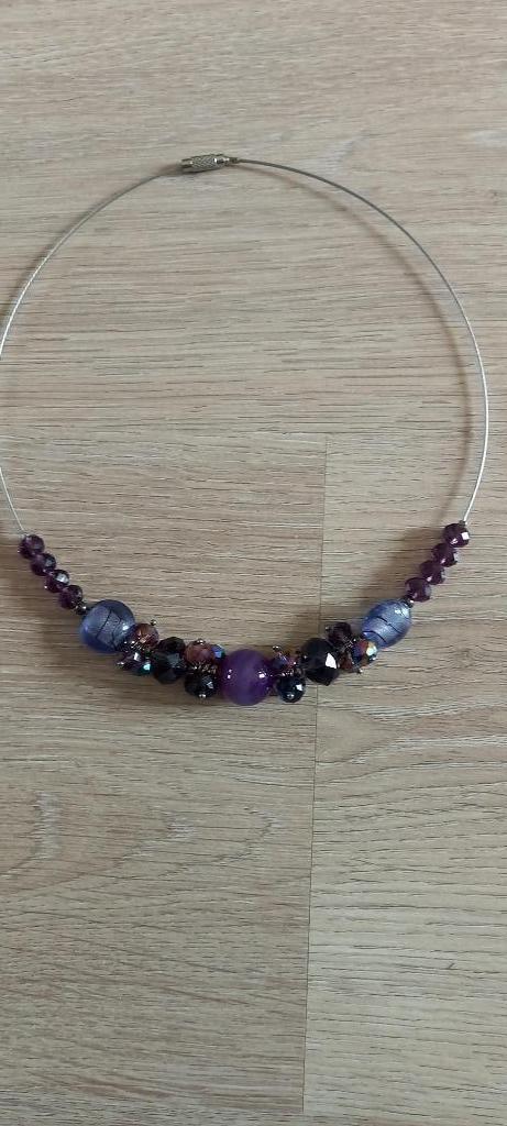 Collier fantaisie, Enlèvement, Comme neuf, Avec strass