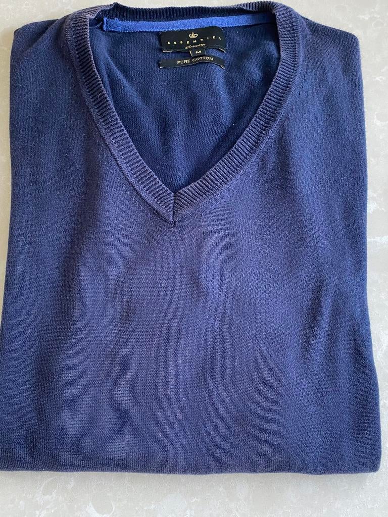 Pull Essentiel, Envoi, Comme neuf