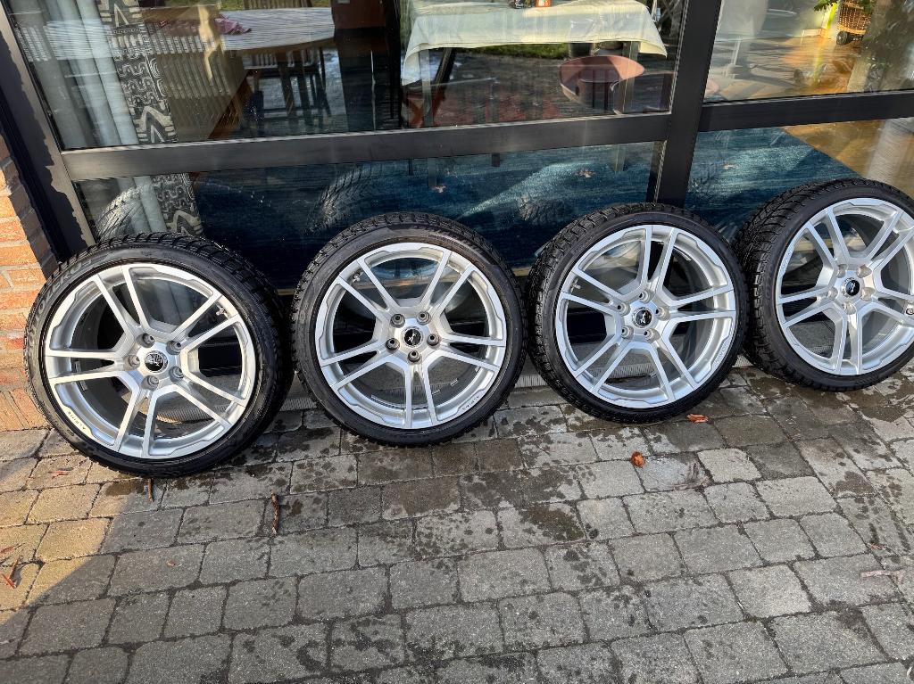 Set 18" Fuchs Alpine A110 velgen, Auto-onderdelen, Banden en Velgen, Ophalen, 18 inch, Winterbanden, Velg(en)