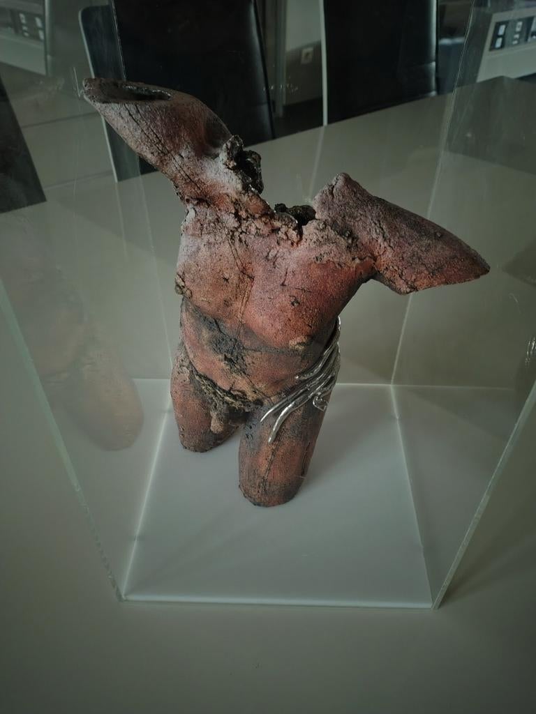 Terracotta Jo Cleymans, Ophalen