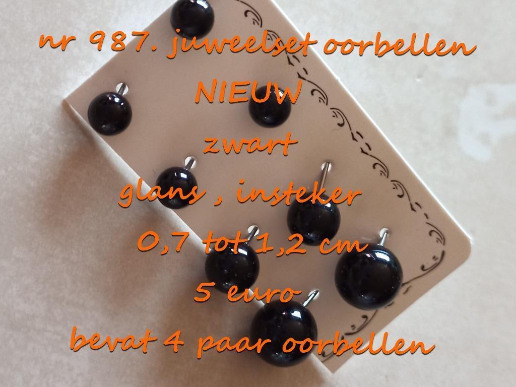 987. Parure de bijoux : boucles d'oreilles, NEUF, @LAST PIEC, Autres matériaux, Noir, Envoi, Neuf