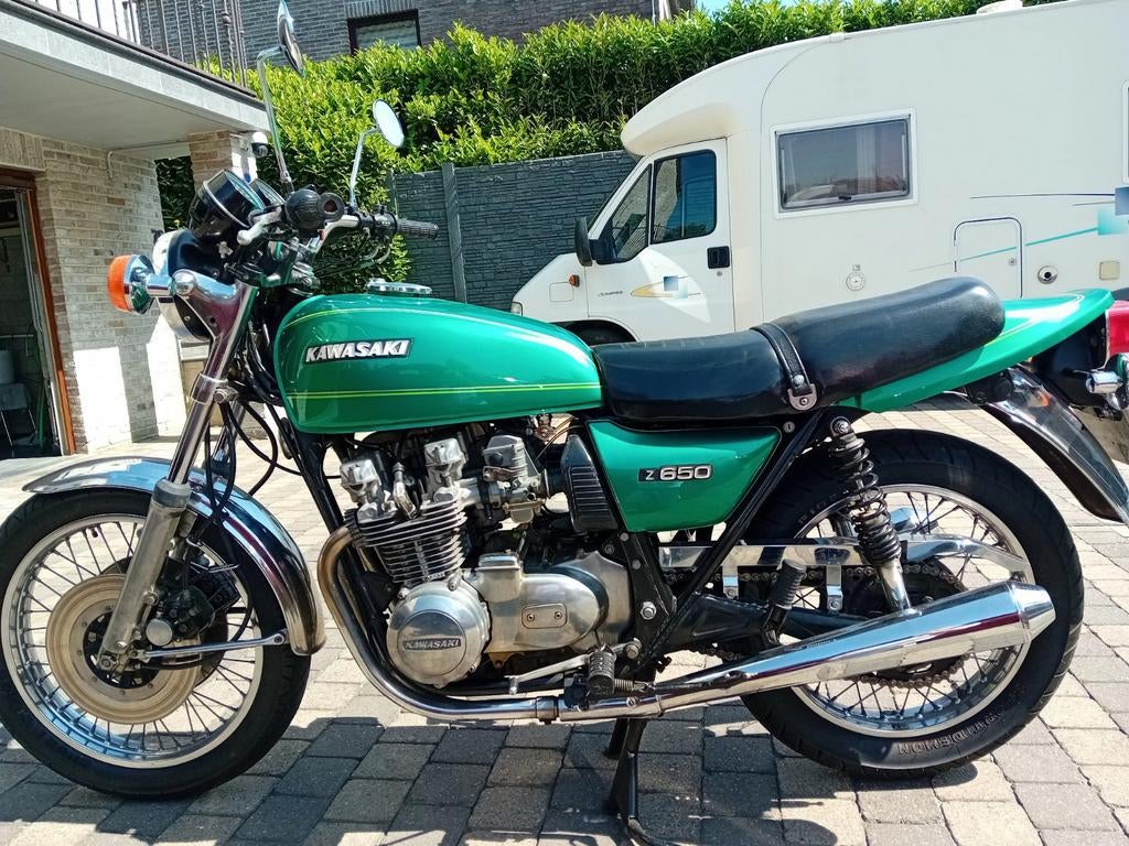 KAWASAKI Z650 B2, Motoren, Particulier