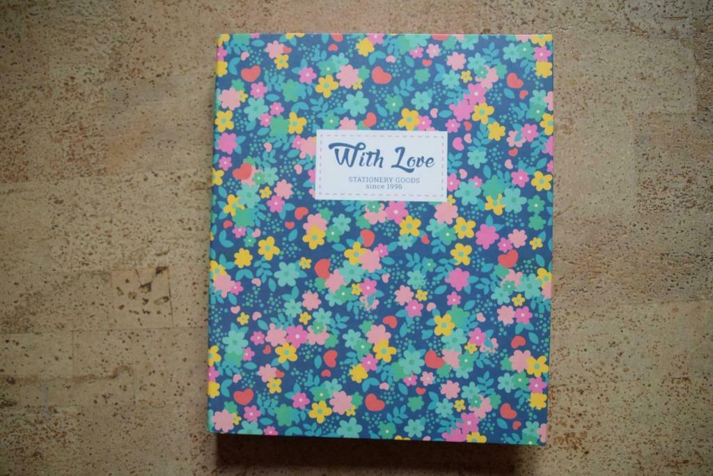 Ringmap 'With love ' met bloemen, Ophalen of Verzenden, Nieuw