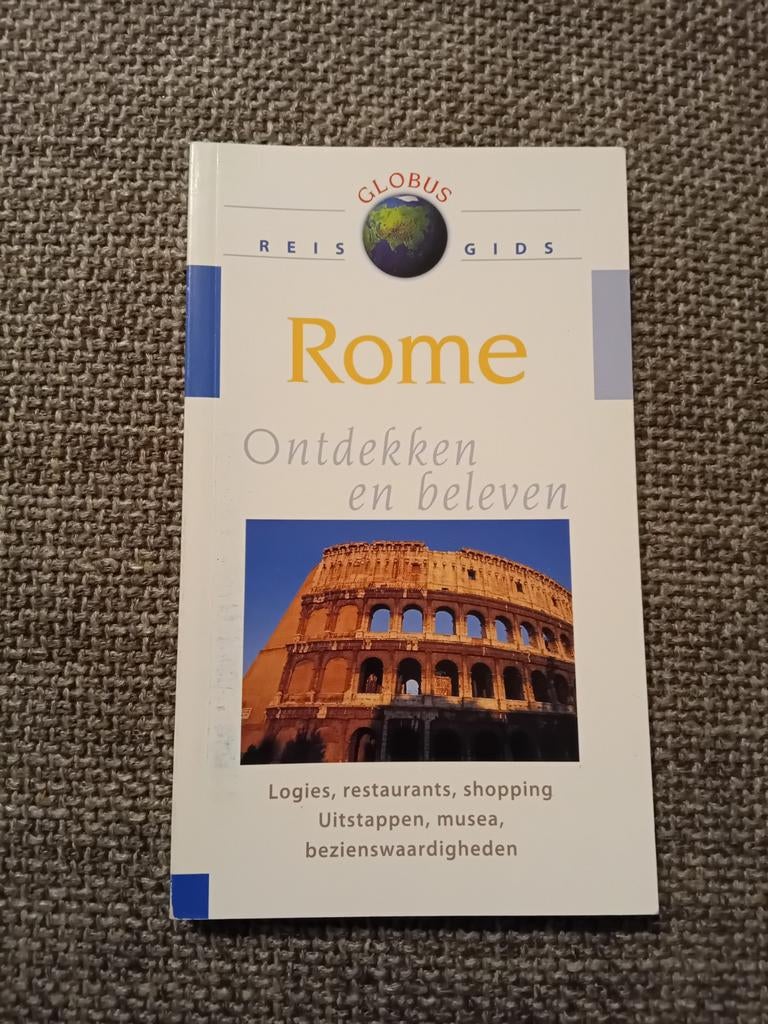 Globus reisgids Rome, Boeken, Ophalen of Verzenden, Gelezen, Europa, Reisgids of -boek