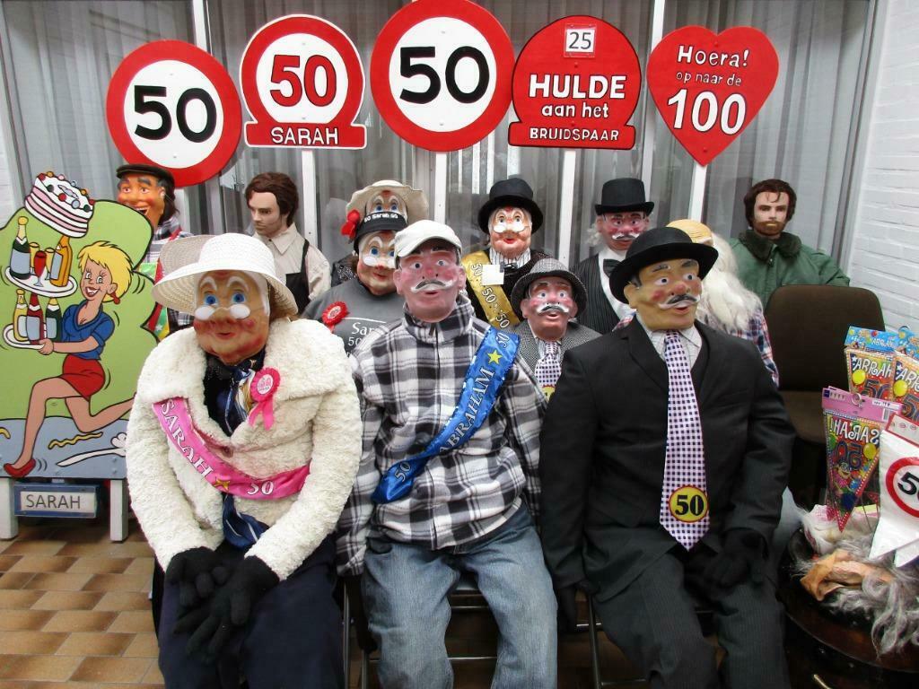 Feestpoppenverhuur / verjaardag pop levensgroot., Enlèvement, Neuf, Article de fête