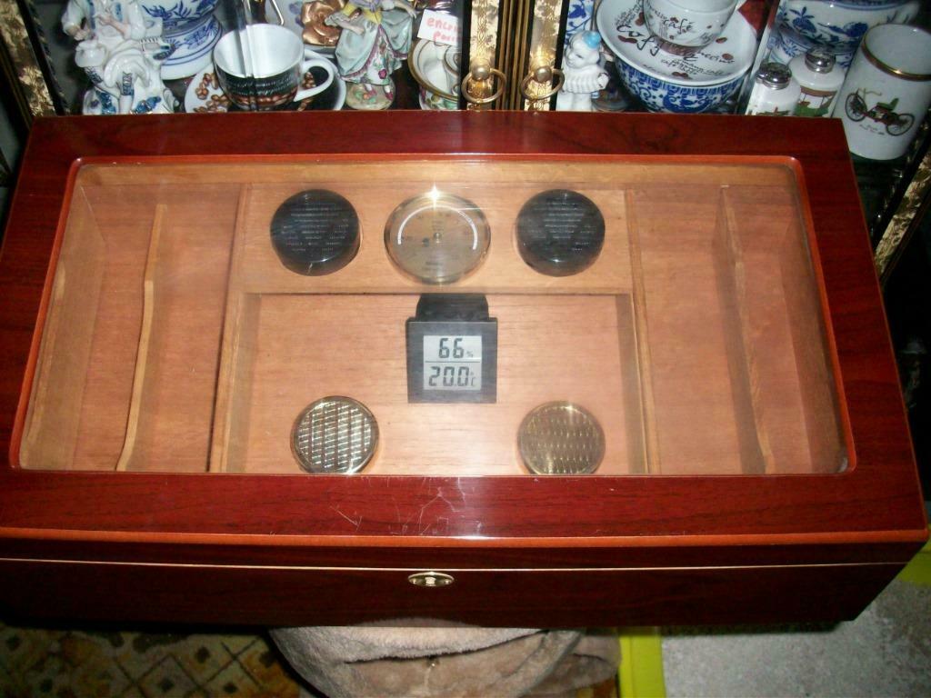 boite de présentation ADORINI DE LUXE, Enlèvement, Utilisé
