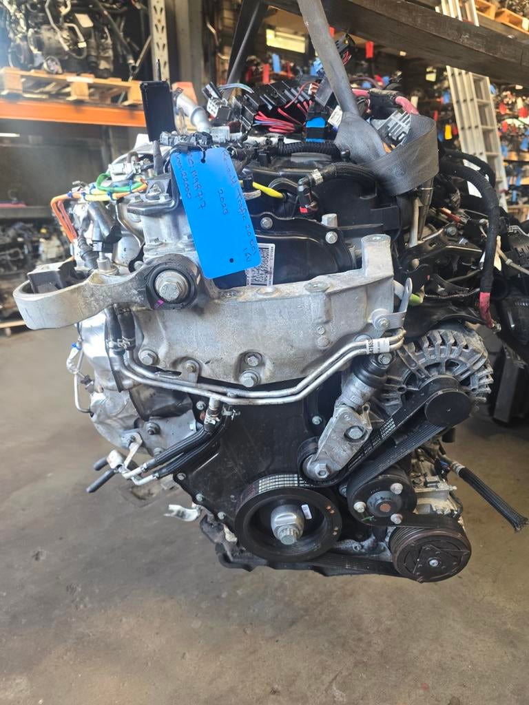 Motor Renault trafic 2.0 DCI 16V   M9R717, Auto-onderdelen, Ophalen of Verzenden, Nissan