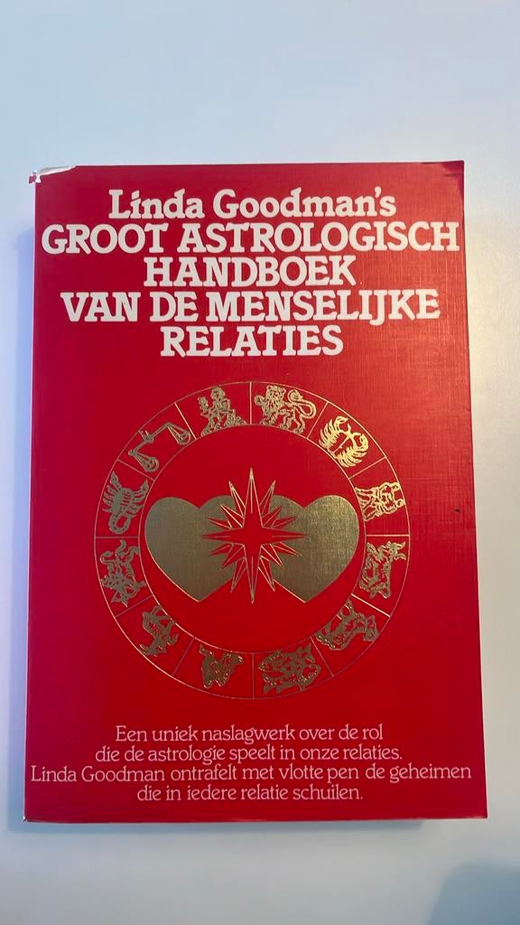 Groot astrologisch handboek van de menselijke relaties, Boeken, Ophalen of Verzenden, Zo goed als nieuw